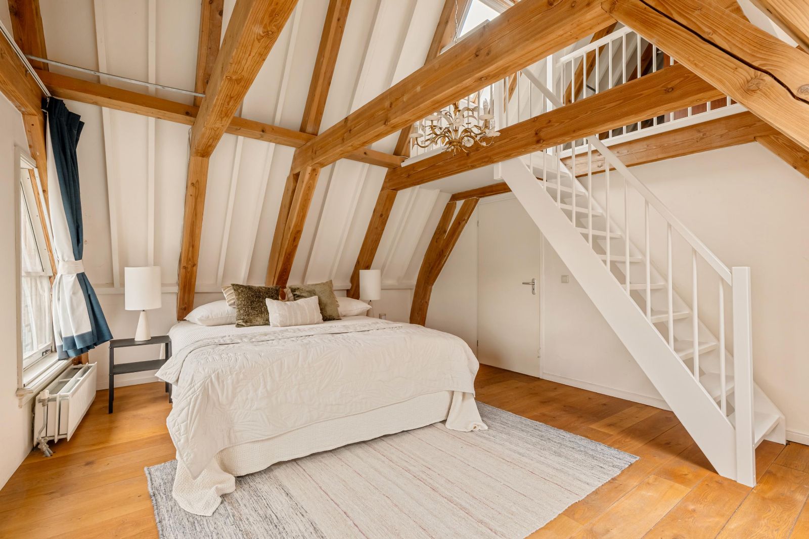 Haarlemmer Houttuinen 7 B - Amsterdam