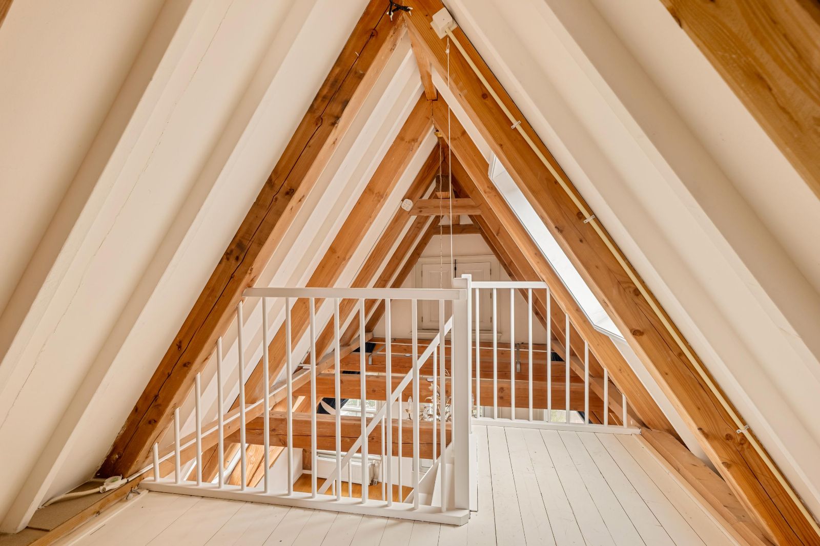 Haarlemmer Houttuinen 7 B - Amsterdam