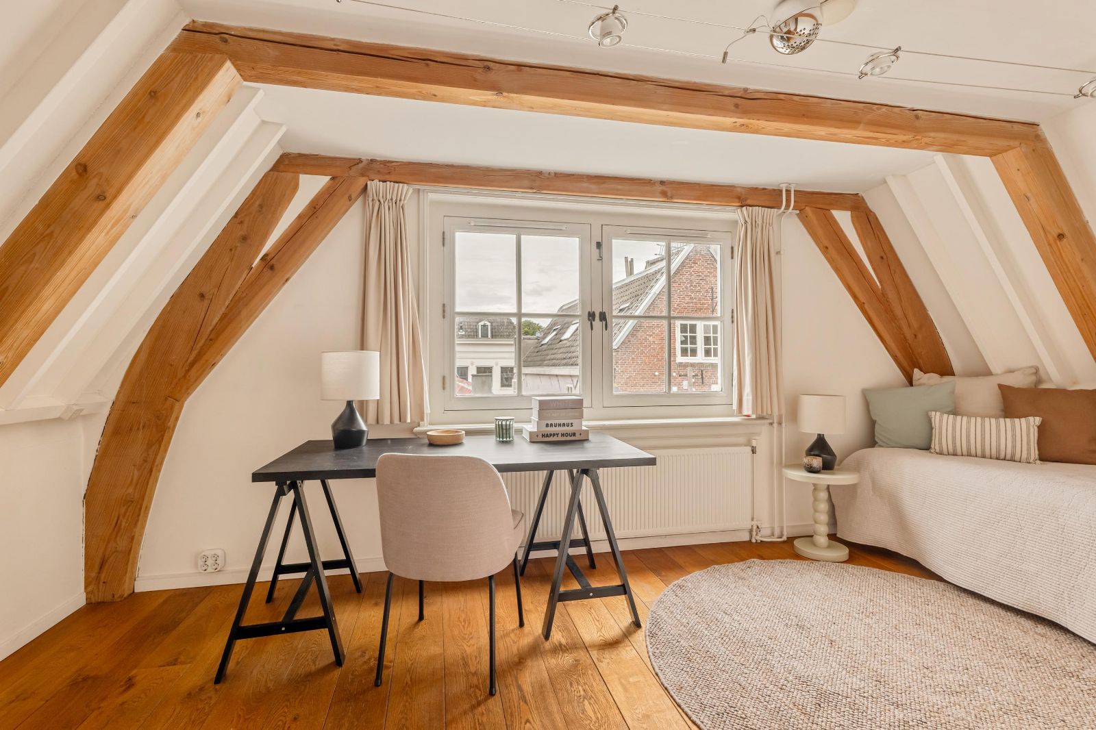 Haarlemmer Houttuinen 7 B - Amsterdam