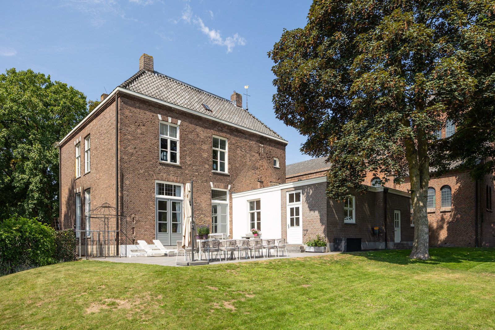 Koningin Wilhelminastraat 4 - Hedel