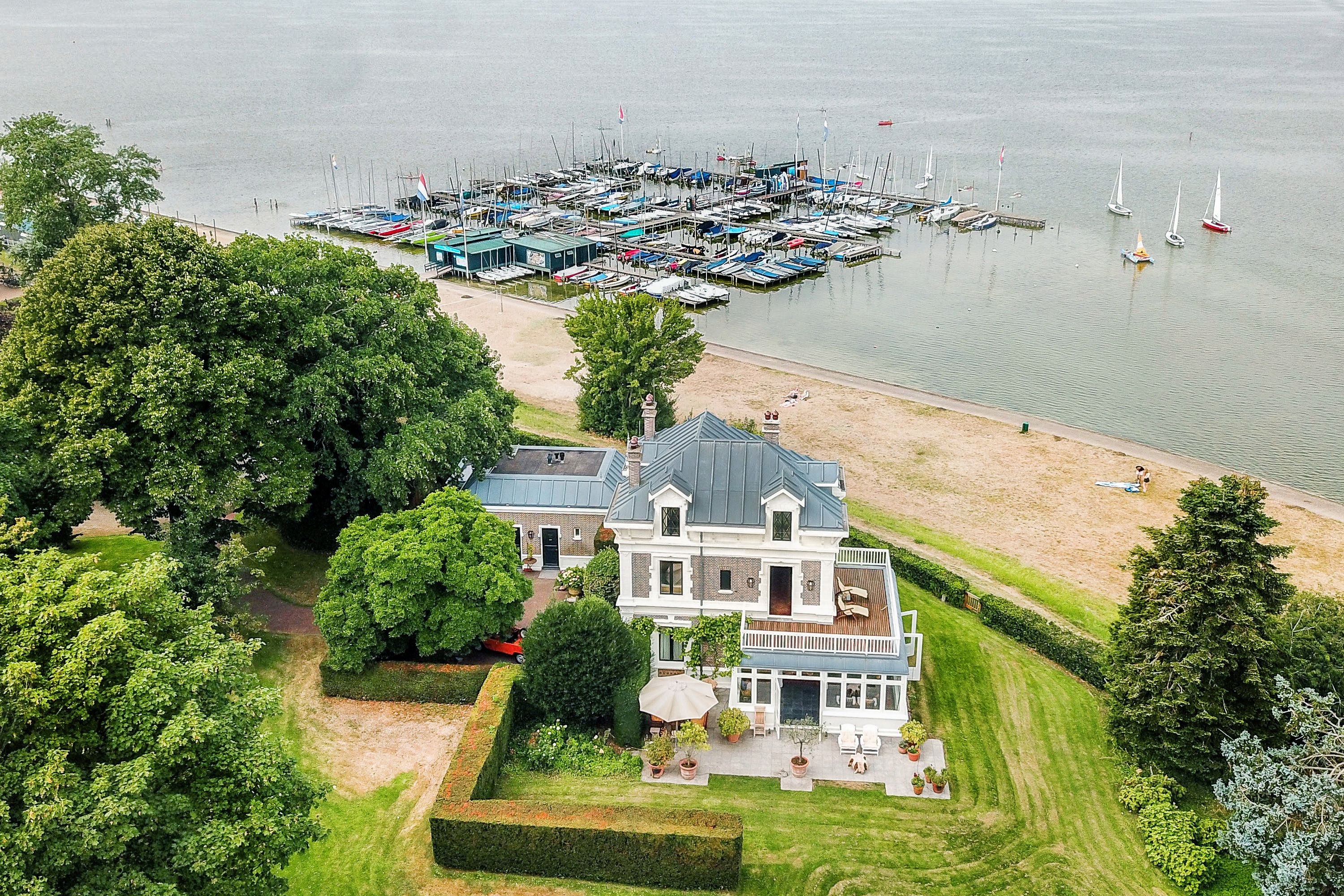 Nienhuis Ruijskade 1 - Muiderberg