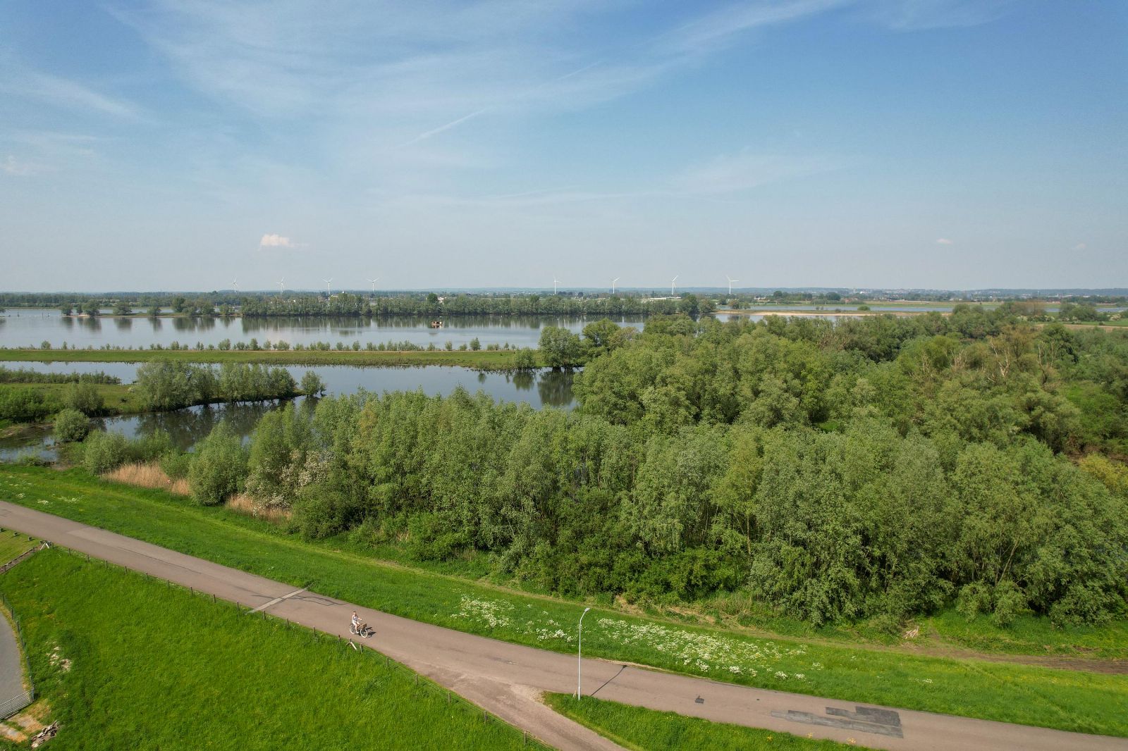 Wielpad 2 - Boven-leeuwen